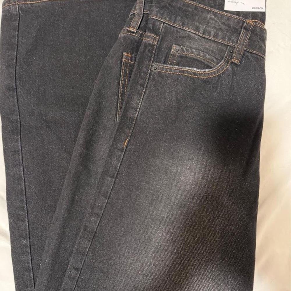 Black womens Tilly’s baggy Jeans RSQ-
